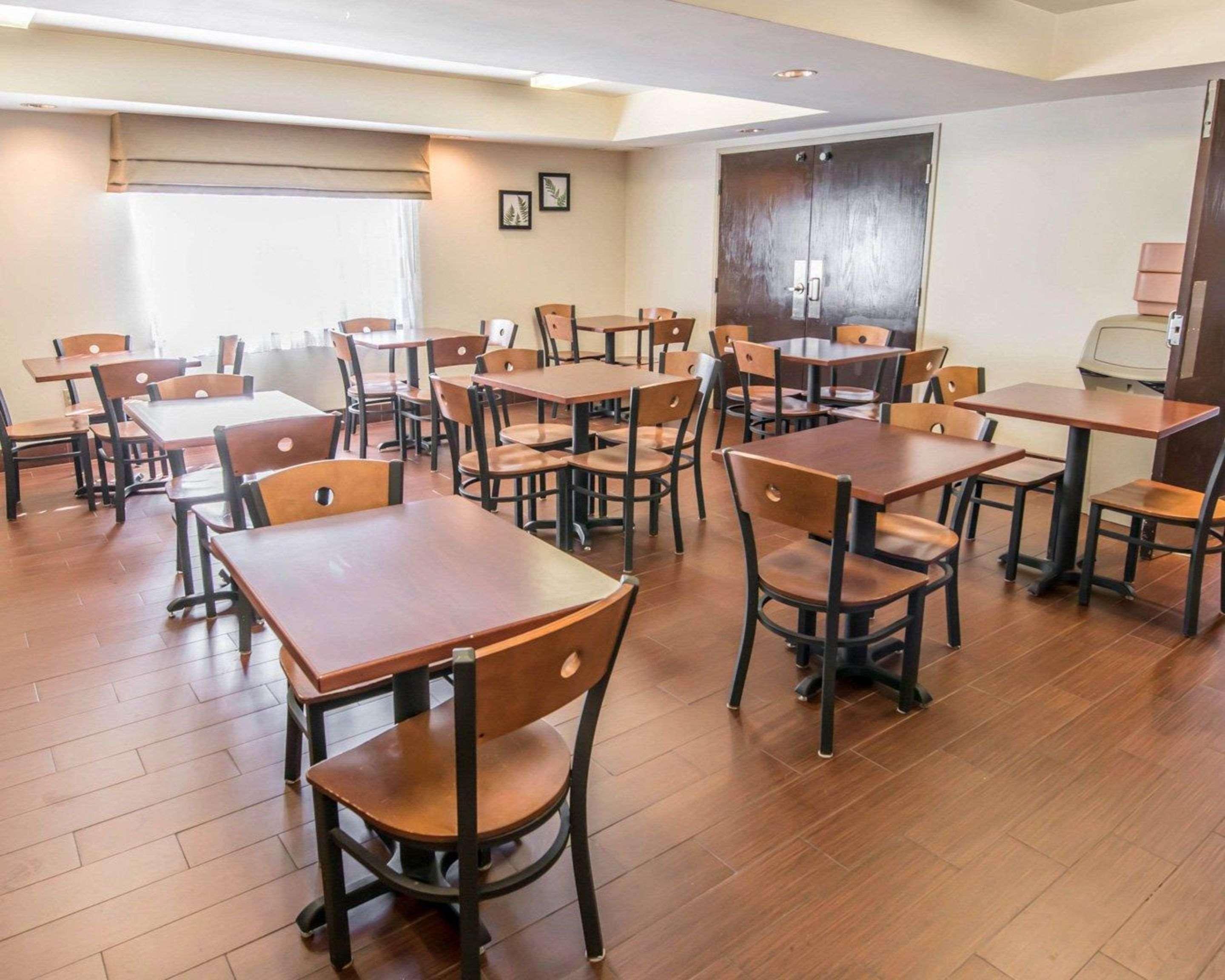 Sleep Inn & Suites Princeton I-77 מראה חיצוני תמונה