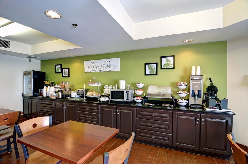 Sleep Inn & Suites Princeton I-77 מראה חיצוני תמונה