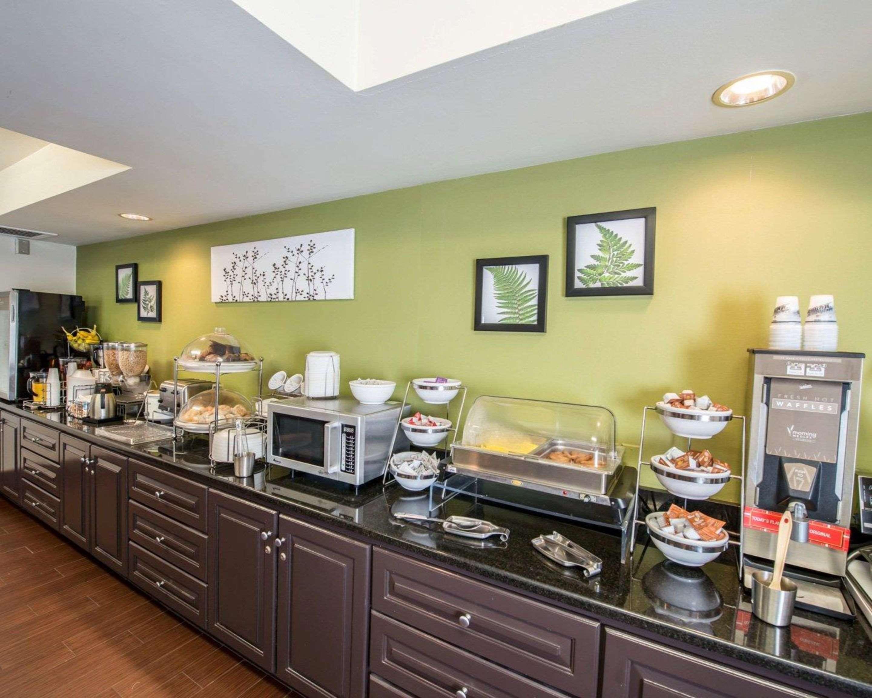 Sleep Inn & Suites Princeton I-77 מראה חיצוני תמונה